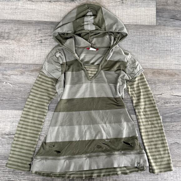 UNIONBAY Tops - Vtg Y2K Juniors UnionBay Sweater Green Striped V Neck Hoodie Layered Thermal